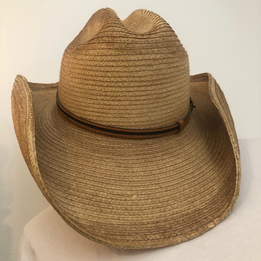 Man’s Straw Hat - Picture 2 of 4